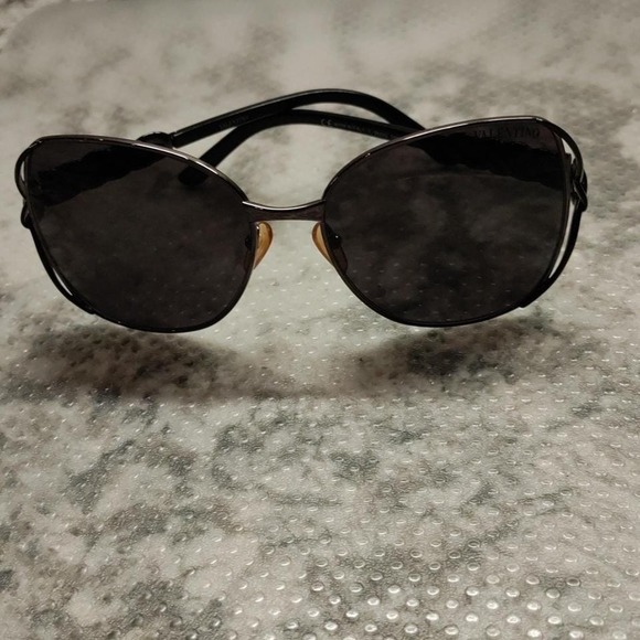 Vintage New Condition VALENTINO sungrasses RARE UNIQUE‎ main image 7